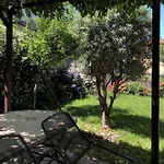 The Children Smile- With Private Garden * Colico