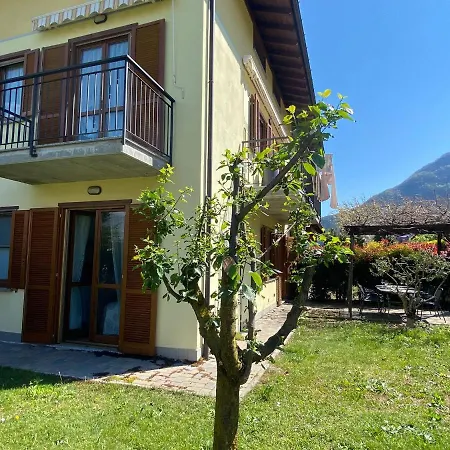 The Children Smile- With Private Garden Appartement *